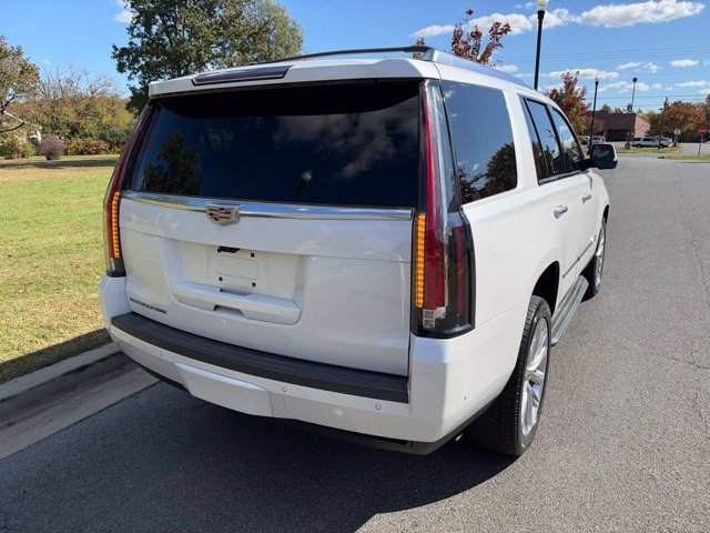 Used 2020 Cadillac Escalade Luxury AWD/4WD image 20
