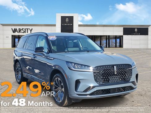 Certified 2025 Lincoln Aviator AWD w/ Jet Appearance Package image 1