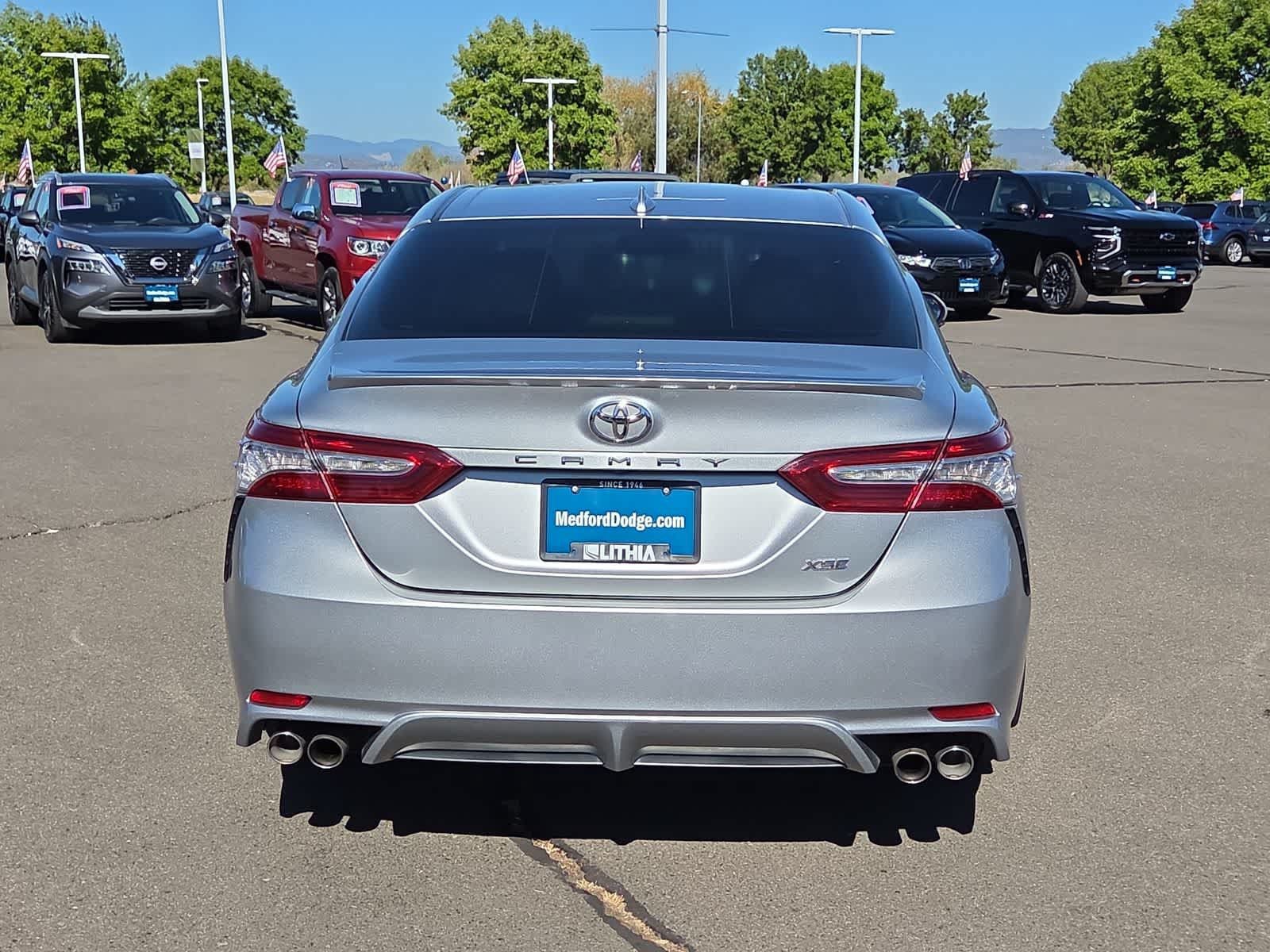 Used 2020 Toyota Camry XSE FWD image 13
