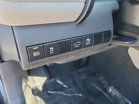 Used 2024 Toyota Camry LE FWD image 24