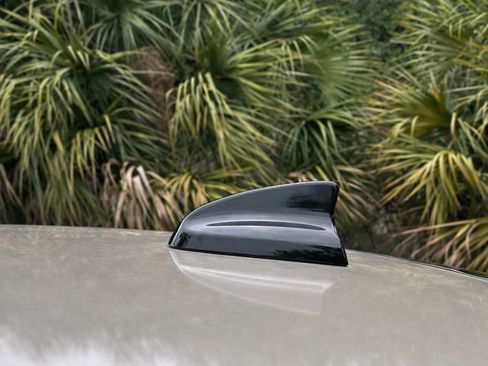 Used 2023 Dodge Charger R/T w/ Blacktop Package image 13