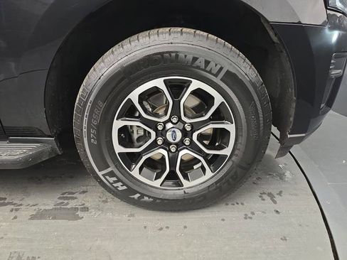 Used 2024 Ford Expedition XLT AWD/4WD image 13