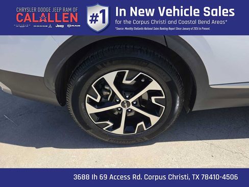Used 2023 Kia Sportage EX FWD image 15