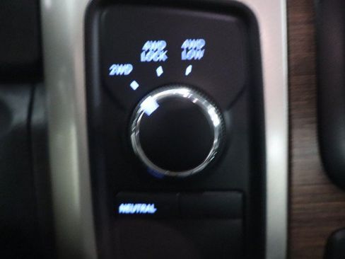 Used 2018 RAM 2500 Laramie AWD/4WD image 42