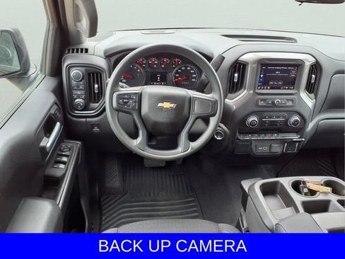 Used 2022 Chevrolet Silverado 1500 Custom AWD/4WD image 8