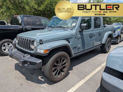 Used 2024 Jeep Gladiator Sport AWD/4WD image 1