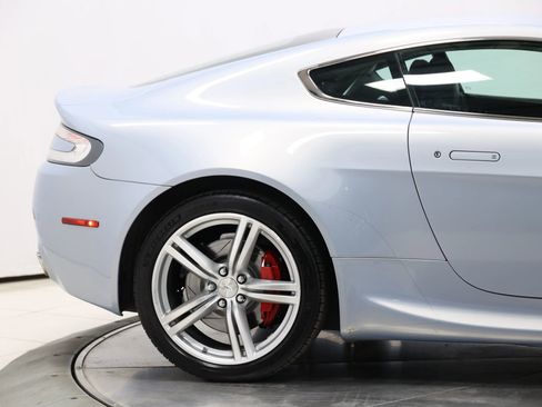 Used 2011 Aston Martin V8 Vantage Coupe RWD image 50