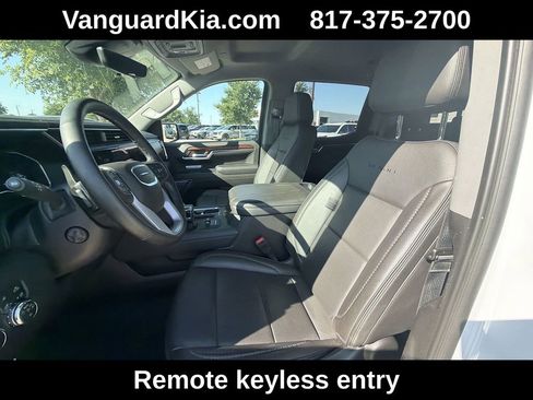 Used 2023 GMC Sierra 1500 Denali w/ Technology Package AWD/4WD image 15