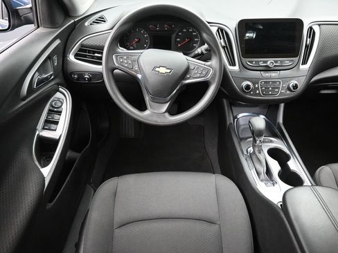 Certified 2024 Chevrolet Malibu LT image 11