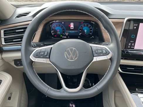 New 2026 Volkswagen Atlas SE image 22