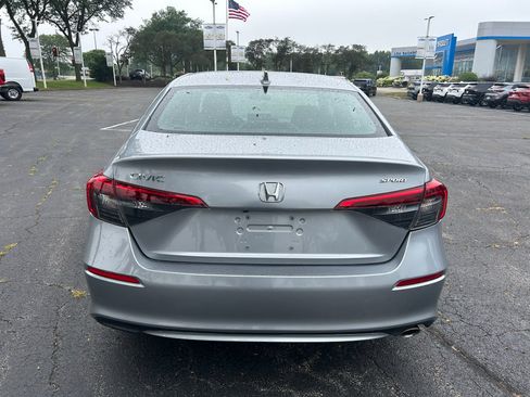 Used 2023 Honda Civic Sport image 6