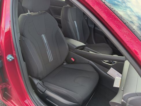 New 2026 Hyundai Elantra SEL Sport Premium FWD image 28