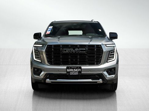 New 2026 GMC Yukon Denali w/ Denali Reserve Package AWD/4WD image 2