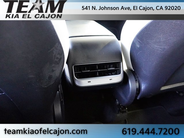 Used 2021 Tesla Model Y Long Range AWD/4WD image 26