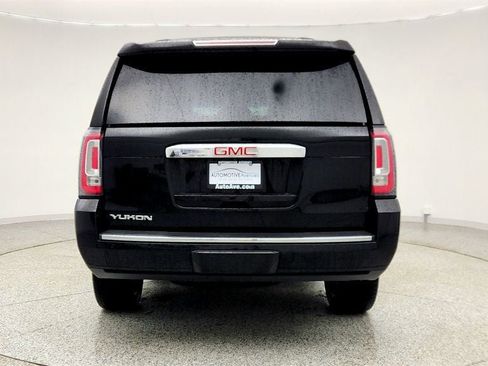 Used 2019 GMC Yukon Denali w/ Open Road Package image 6