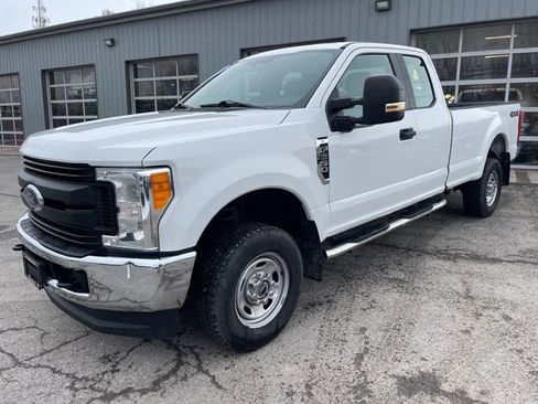 Used 2019 Ford F250 XL w/ XL Value Package image 3