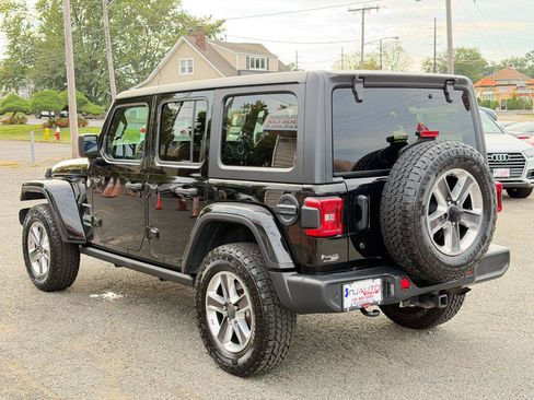 Used 2019 Jeep Wrangler Unlimited Sahara w/ Dual Top Group AWD/4WD image 6