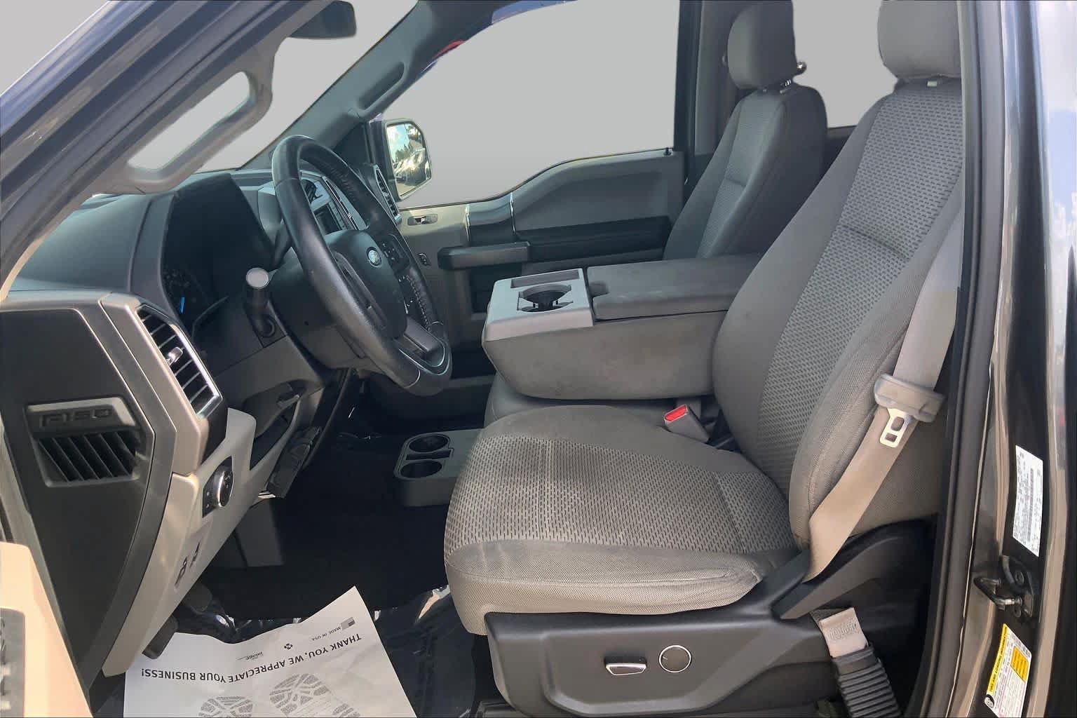 Used 2016 Ford F150 XLT w/ Equipment Group 301A Mid AWD/4WD image 7