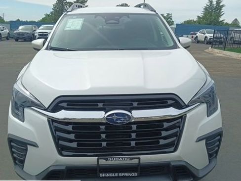 Certified 2025 Subaru Ascent Premium AWD/4WD image 8