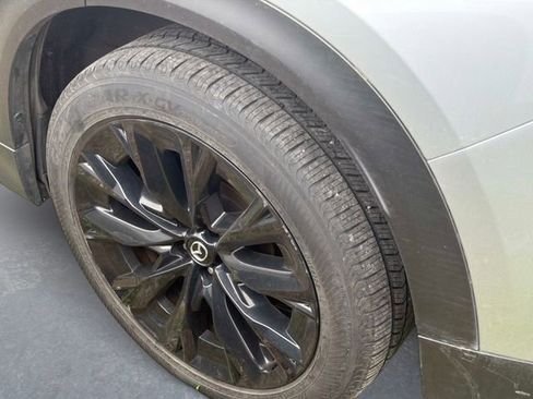 Used 2025 MAZDA CX-90 3.3 Turbo w/ Premium Sport Pkg image 10