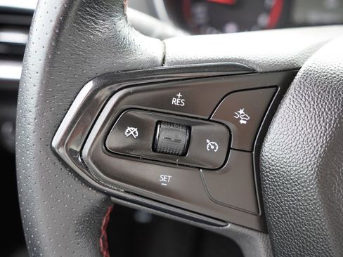 Used 2021 Chevrolet TrailBlazer RS w/ Sun and Liftgate Package image 33