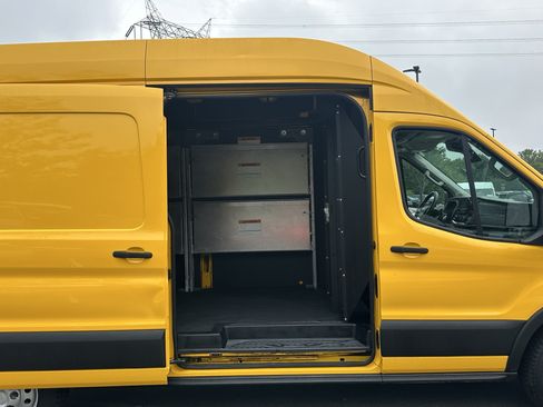 Used 2023 Ford Transit 250 148 High Roof AWD w/ Load Area Protection Package image 15