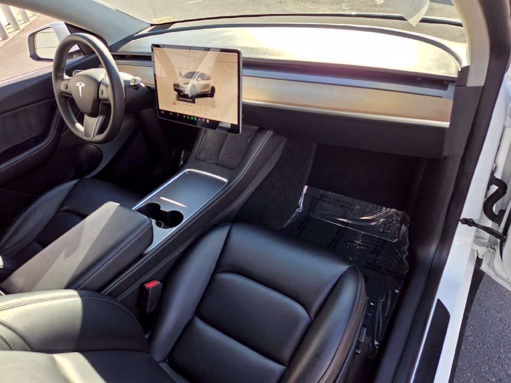 Used 2022 Tesla Model Y Performance AWD/4WD image 20