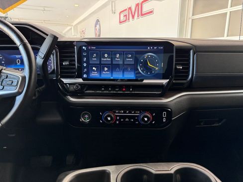 Certified 2022 Chevrolet Silverado 1500 LT image 20