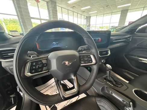 Used 2026 Ford Mustang GT Premium w/ GT Performance Package RWD image 8
