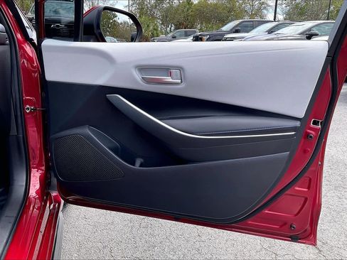 Used 2022 Toyota Corolla SE image 23