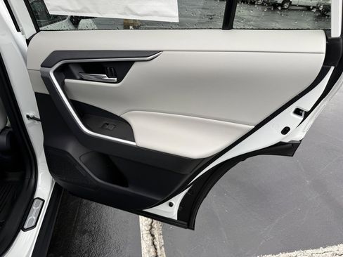 New 2025 Toyota RAV4 XLE Premium image 38
