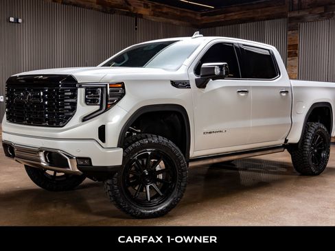 Used 2024 GMC Sierra 1500 Denali Ultimate image 5