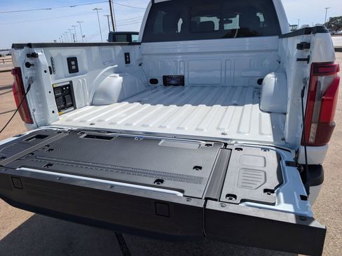 Used 2025 Ford F150 Platinum w/ Equipment Group 703A Plus image 28