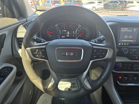 Used 2018 GMC Terrain Denali w/ Advanced Safety Package image 7