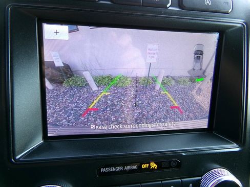Used 2020 Ford Expedition XLT AWD/4WD image 27