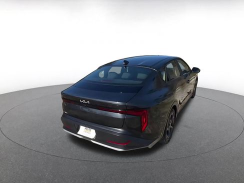 Used 2025 Kia K4 LXS image 14