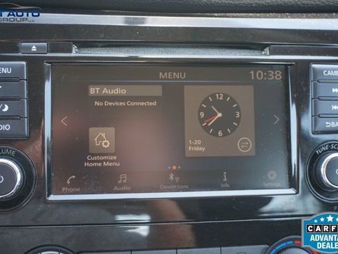Used 2018 Nissan Rogue S AWD/4WD image 30
