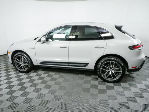 New 2026 Porsche Macan AWD/4WD image 2
