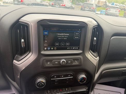 Certified 2019 Chevrolet Silverado 1500 Custom Trail Boss w/ Custom Convenience Package AWD/4WD image 17