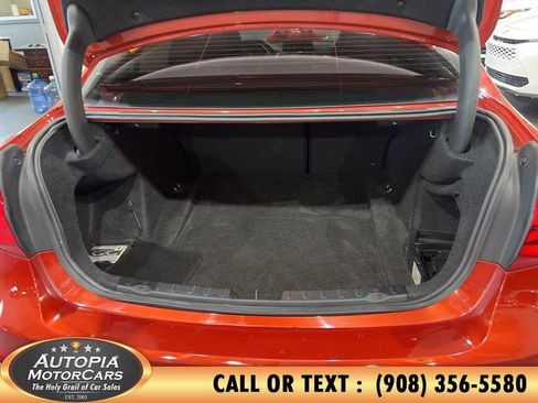 Used 2018 BMW M3 RWD image 18