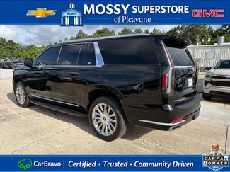 Certified 2023 Cadillac Escalade ESV Premium Luxury w/ LPO, Floor Liner Package AWD/4WD video 4