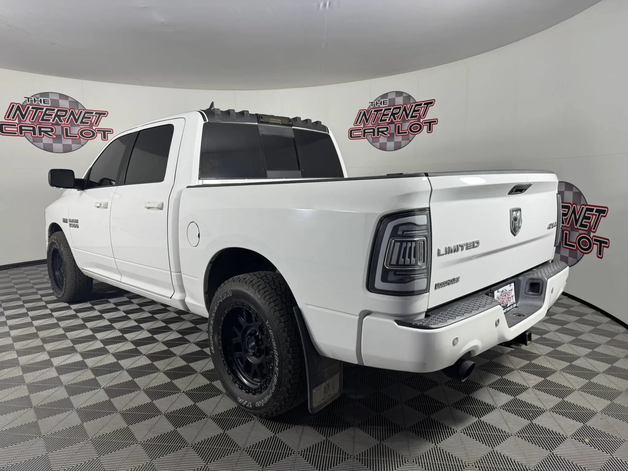 Used 2015 RAM 1500 Limited AWD/4WD image 5