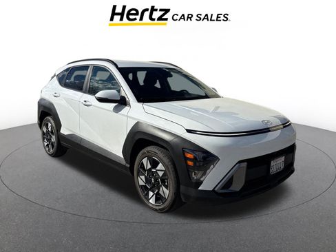Used 2025 Hyundai Kona SEL image 1