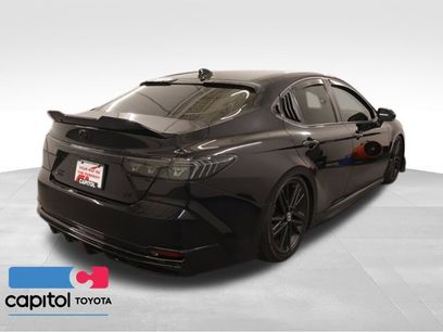 Used 2026 Toyota Camry Hybrid w/ Convenience Package