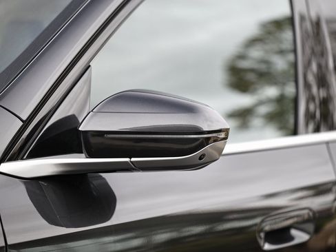 New 2026 BMW X3 xDrive30 w/ Premium Package image 11