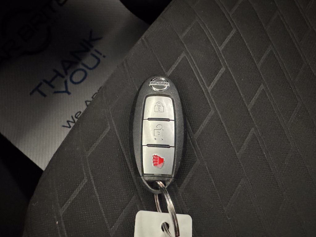 Used 2021 Nissan Kicks S FWD image 17