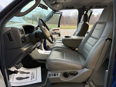 Used 2003 Ford F250 Lariat image 74