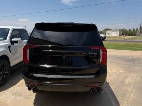 Used 2023 GMC Yukon Denali Ultimate AWD/4WD image 4