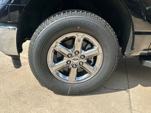 New 2025 Ford F150 XLT w/ Equipment Group 302A MID image 21