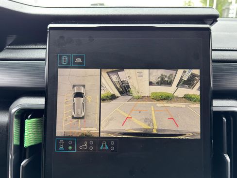 Used 2024 GMC Acadia Elevation FWD image 24